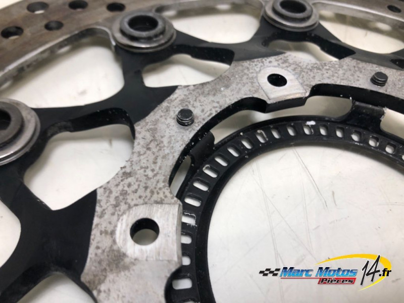 DISQUE AVANT GAUCHE HONDA CB1000R 2023