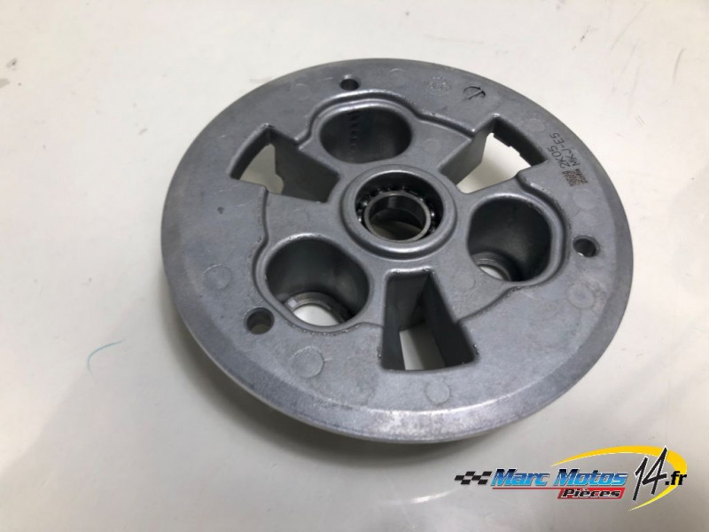 CLOCHE D'EMBRAYAGE HONDA CB1000R 2023