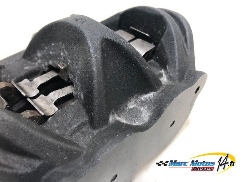 ETRIER DE FREIN AVANT DROIT HONDA CB1000R 2023