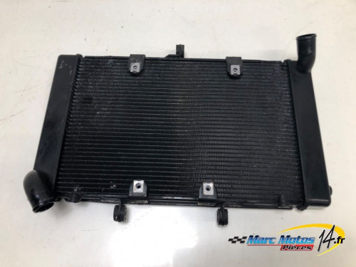RADIATEUR D'EAU HONDA CB1000R 2023