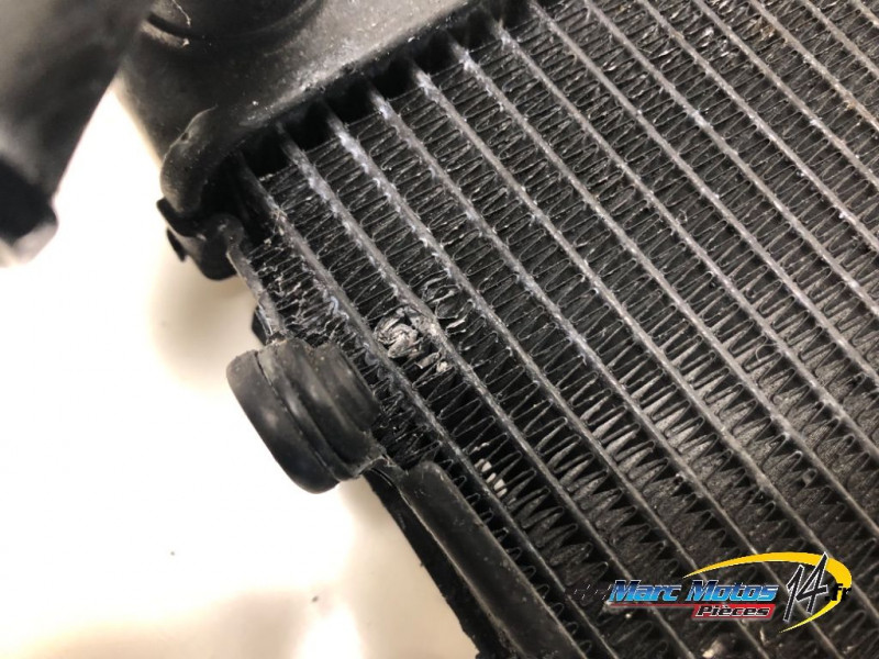 RADIATEUR D'EAU HONDA CB1000R 2023