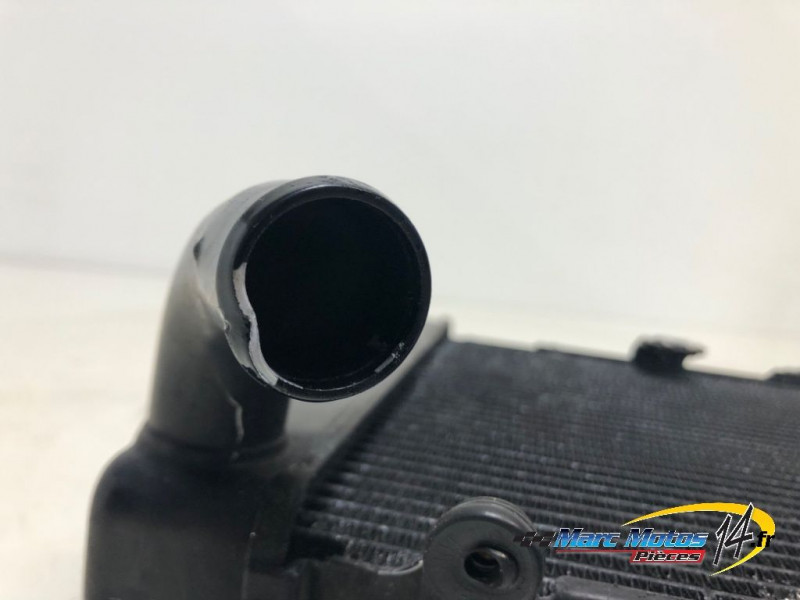 RADIATEUR D'EAU HONDA CB1000R 2023