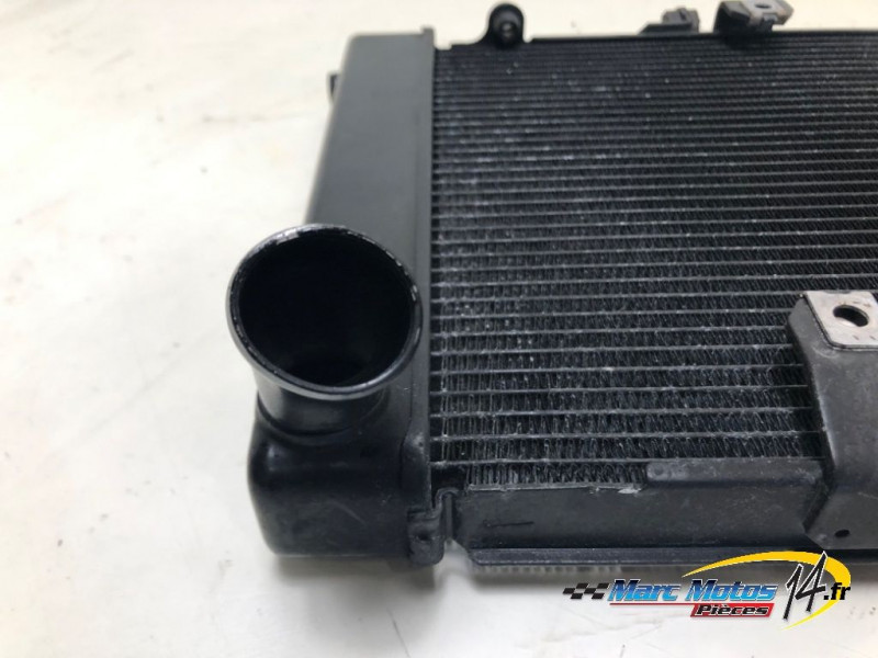 RADIATEUR D'EAU HONDA CB1000R 2023