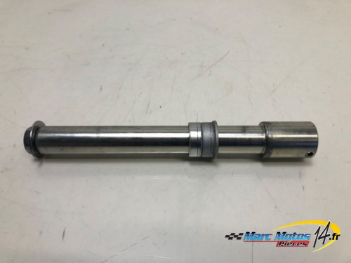 AXE DE ROUE AVANT HONDA CB1000R 2023