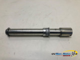 AXE DE ROUE AVANT HONDA CB1000R 2023