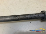 AXE DE ROUE ARRIERE HONDA 750 CB SEVEN FIFTY 1998