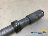 AXE DE ROUE AVANT HONDA 750 CB SEVEN FIFTY 1998