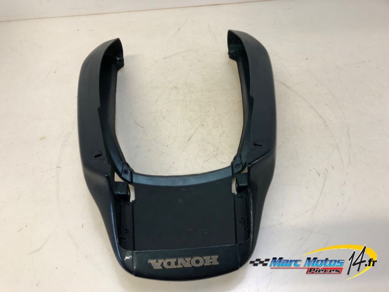 COQUE ARRIERE HONDA 750 CB SEVEN FIFTY 1998