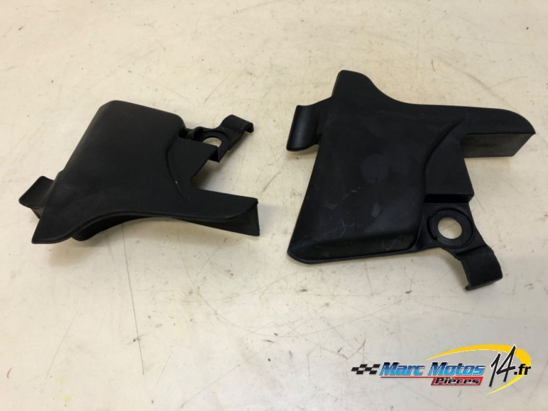 PLASTIQUES ET CAOUTCHOUCS DIVERS HONDA 750 CB SEVEN FIFTY 1998