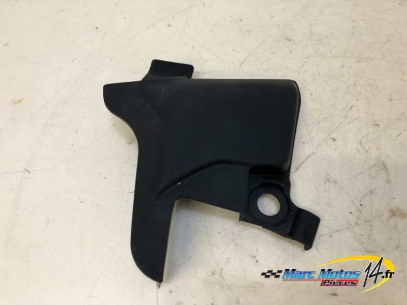 PLASTIQUES ET CAOUTCHOUCS DIVERS HONDA 750 CB SEVEN FIFTY 1998