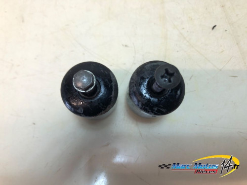 EMBOUT DE GUIDON HONDA 125 VARADERO 2005