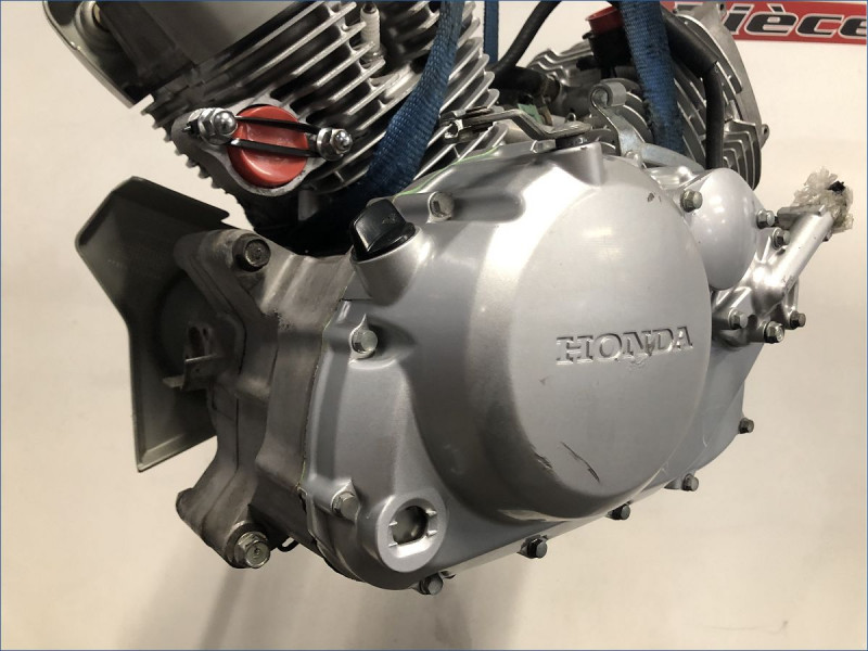MOTEUR HONDA 125 VARADERO 2005