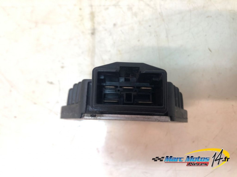 REGULATEUR HONDA 125 VARADERO 2005