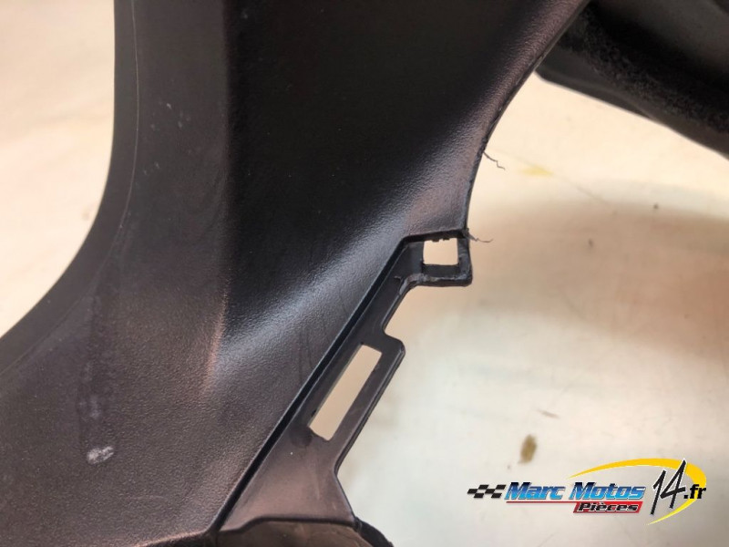 SUPPORT DE BULLE HONDA 125 VARADERO 2005