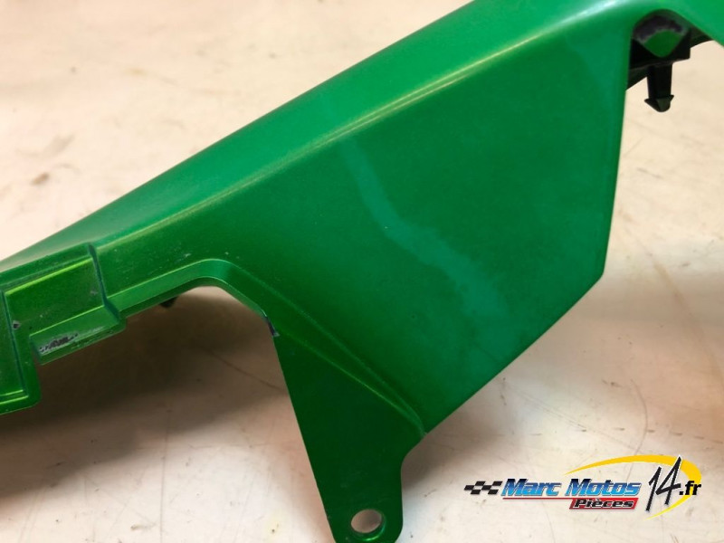 CACHE LATERAL DROIT KAWASAKI Z300 2015