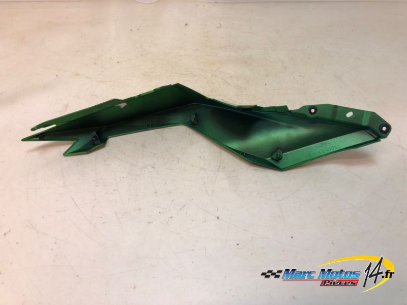 CACHE LATERAL GAUCHE KAWASAKI Z300 2015