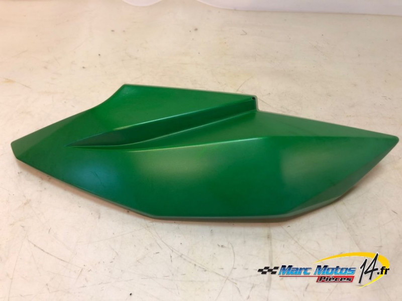 HABILLAGE DE TETE DE FOURCHE DROIT KAWASAKI Z300 2015