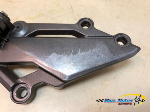 PLATINE AVANT DROITE KAWASAKI Z300 2015