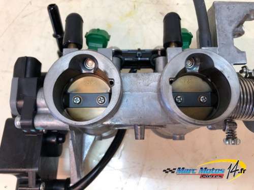 RAMPE D'INJECTION KAWASAKI Z300 2015