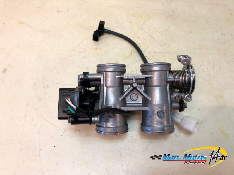 RAMPE D'INJECTION KAWASAKI Z300 2015