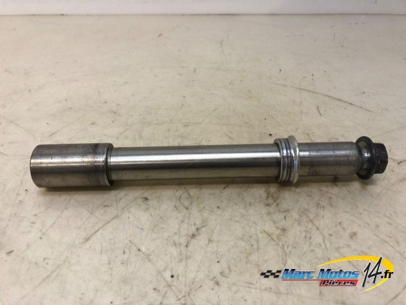 AXE DE ROUE AVANT SUZUKI 1000 GSXR 2006