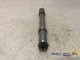 AXE DE ROUE AVANT SUZUKI 1000 GSXR 2006
