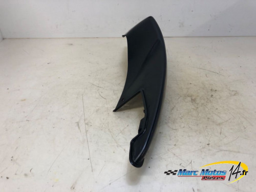 CACHE LATERAL GAUCHE SUZUKI 1000 GSXR 2006
