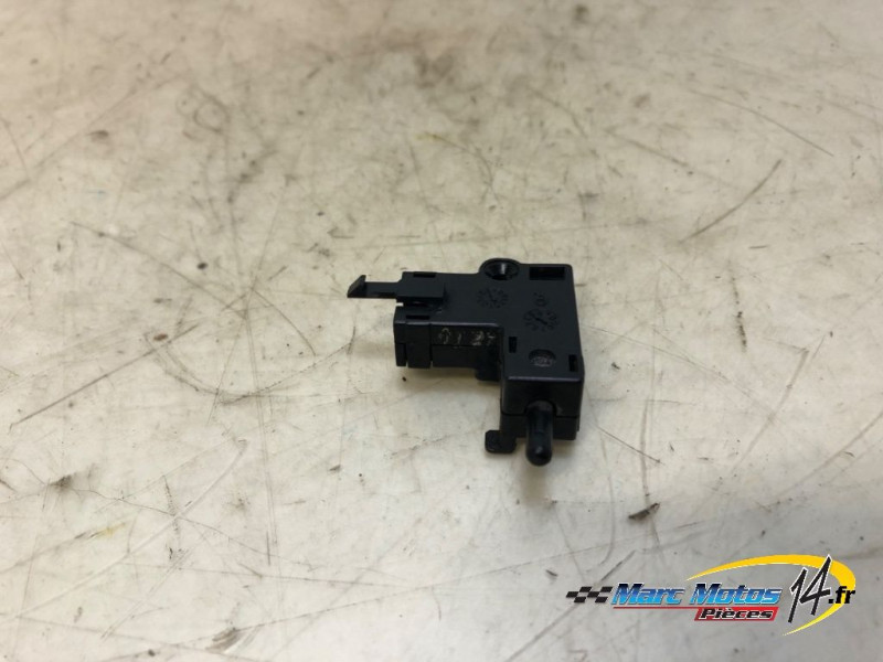 CONTACTEUR D'EMBRAYAGE SUZUKI 1000 GSXR 2006