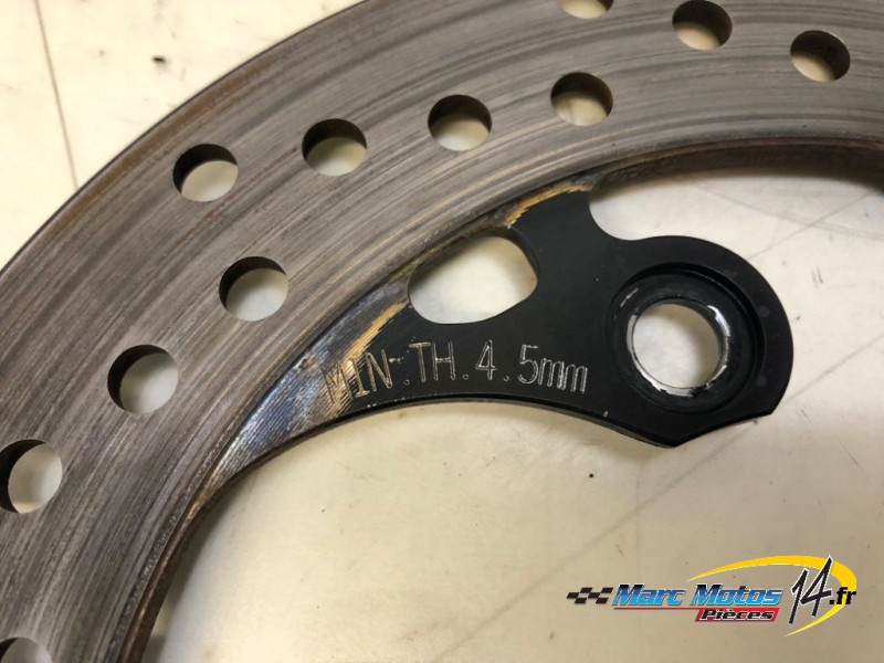 DISQUE ARRIERE SUZUKI 1000 GSXR 2006
