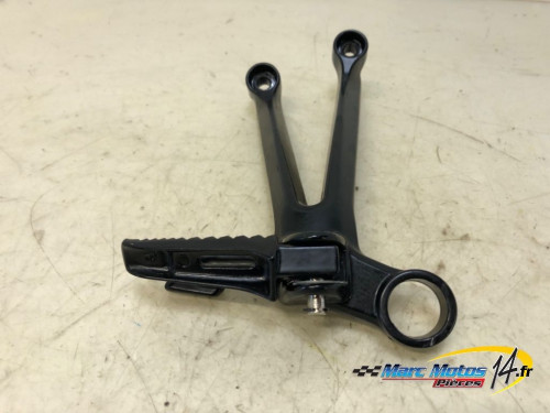 PLATINE ARRIERE DROITE SUZUKI 1000 GSXR 2006