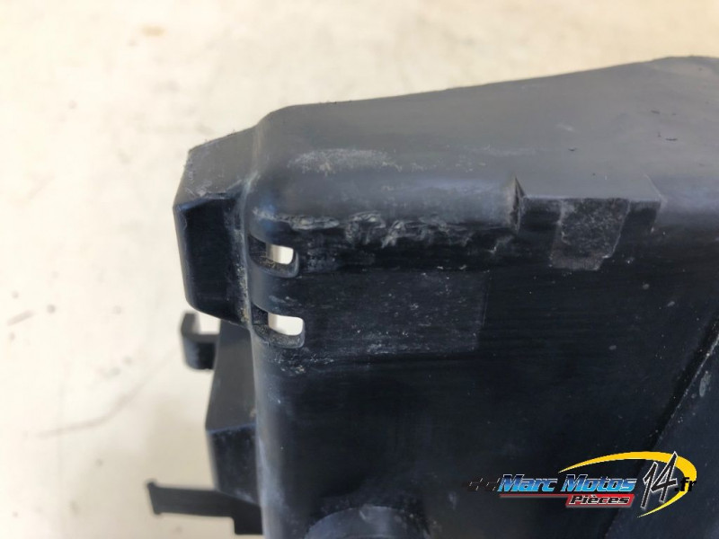 SUPPORT BATTERIE SUZUKI 1000 GSXR 2006