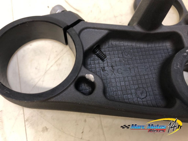 TE DE FOURCHE SUPERIEUR SUZUKI 1000 GSXR 2006