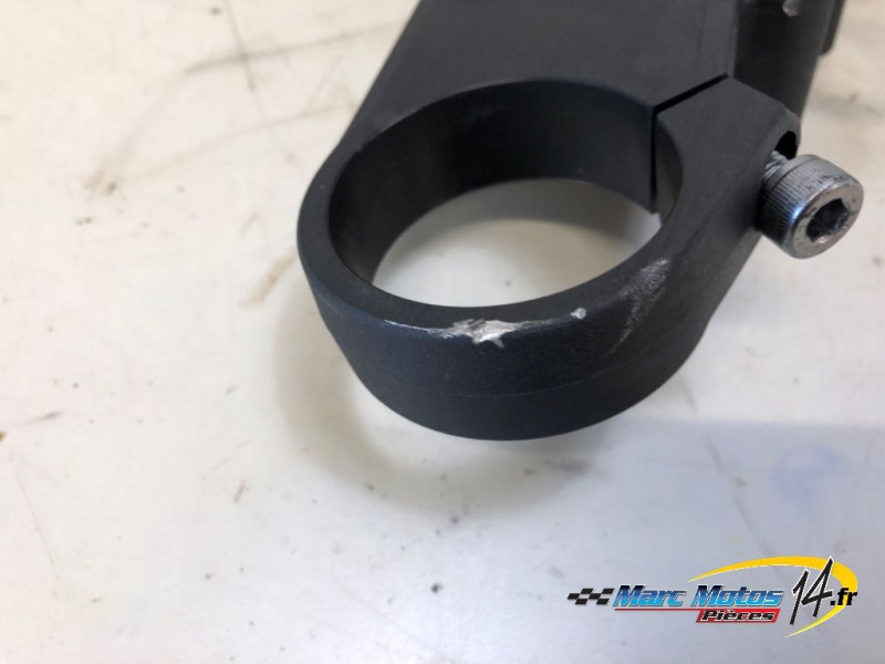 TE DE FOURCHE SUPERIEUR SUZUKI 1000 GSXR 2006