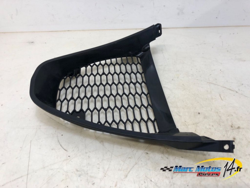 V DE CARENAGE SUZUKI 1000 GSXR 2006