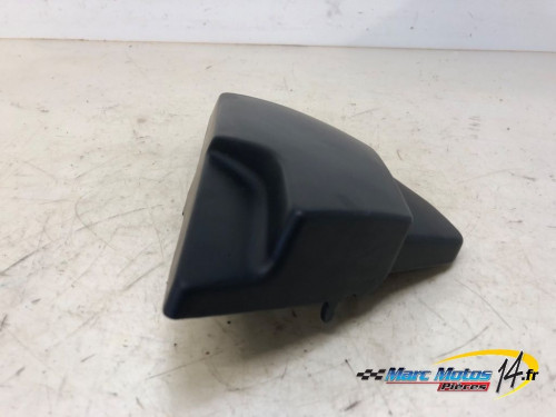 HABILLAGE DE BOITE A AIR DROIT YAMAHA 750 FZX 1990