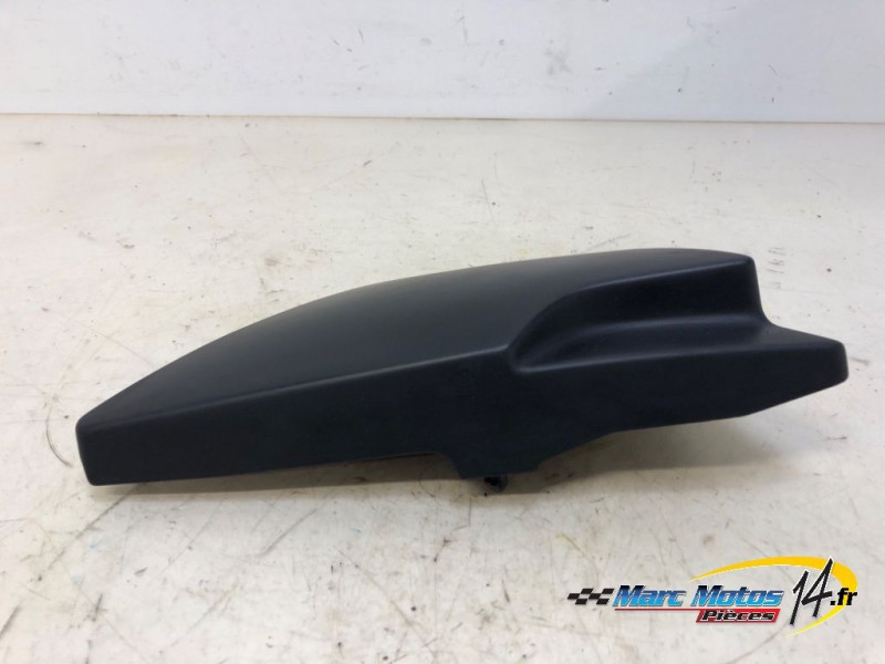 HABILLAGE DE BOITE A AIR DROIT YAMAHA 750 FZX 1990