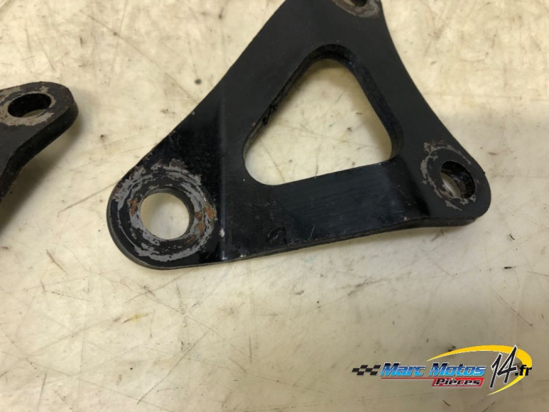 SUPPORT MOTEUR YAMAHA 750 FZX 1990