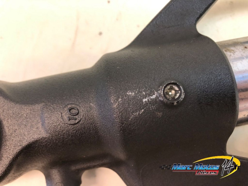 BRAS DE FOURCHE DROIT YAMAHA 1200 XTZ SUPER TENERE 2010