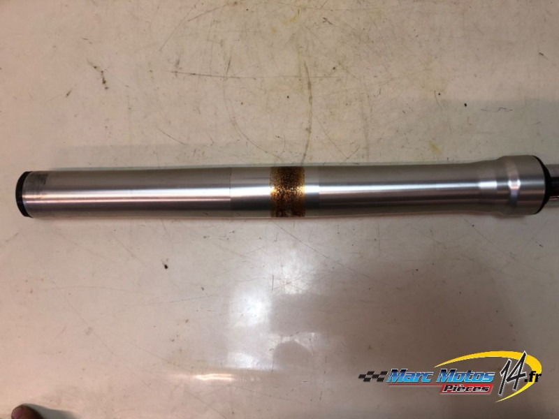 BRAS DE FOURCHE DROIT HONDA 750 HORNET 2023