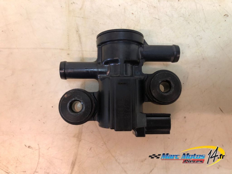 CLAPET DE RECYCLAGE DES GAZ HONDA 750 HORNET 2023