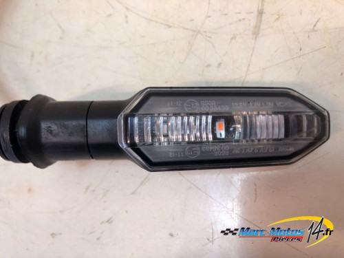 CLIGNOTANT AVANT GAUCHE HONDA 750 HORNET 2023