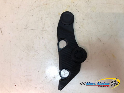HABILLAGE DE CADRE GAUCHE HONDA 750 HORNET 2023