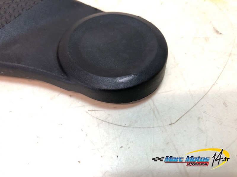 HABILLAGE DE CADRE GAUCHE HONDA 750 HORNET 2023