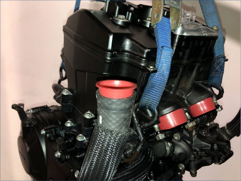 MOTEUR HONDA 750 HORNET 2023