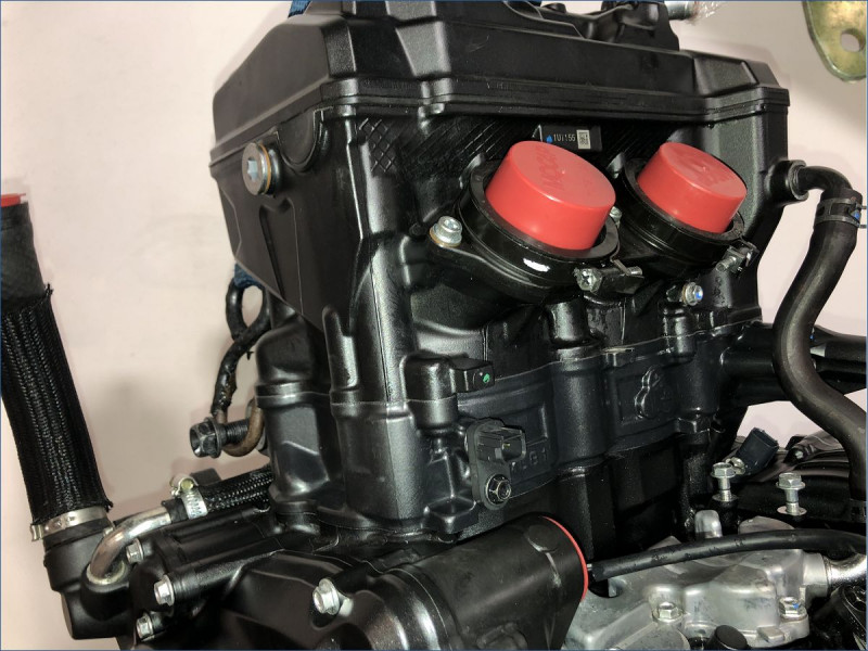 MOTEUR HONDA 750 HORNET 2023