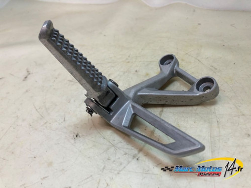 PLATINE ARRIERE GAUCHE HONDA 750 HORNET 2023
