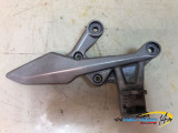 PLATINE AVANT DROITE HONDA 750 HORNET 2023