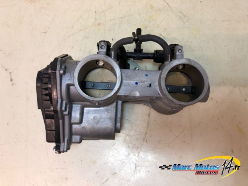 RAMPE D'INJECTION HONDA 750 HORNET 2023