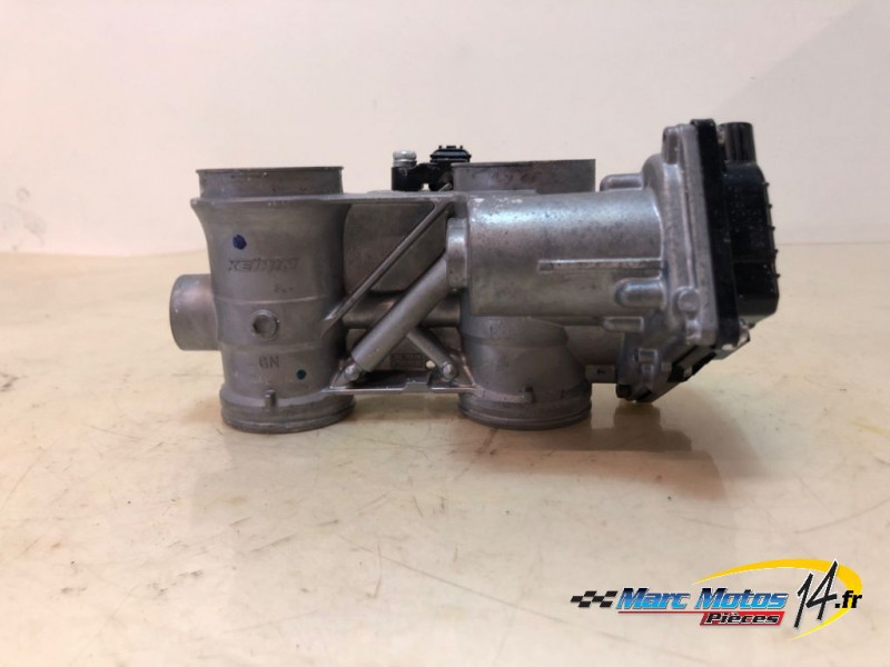 RAMPE D'INJECTION HONDA 750 HORNET 2023