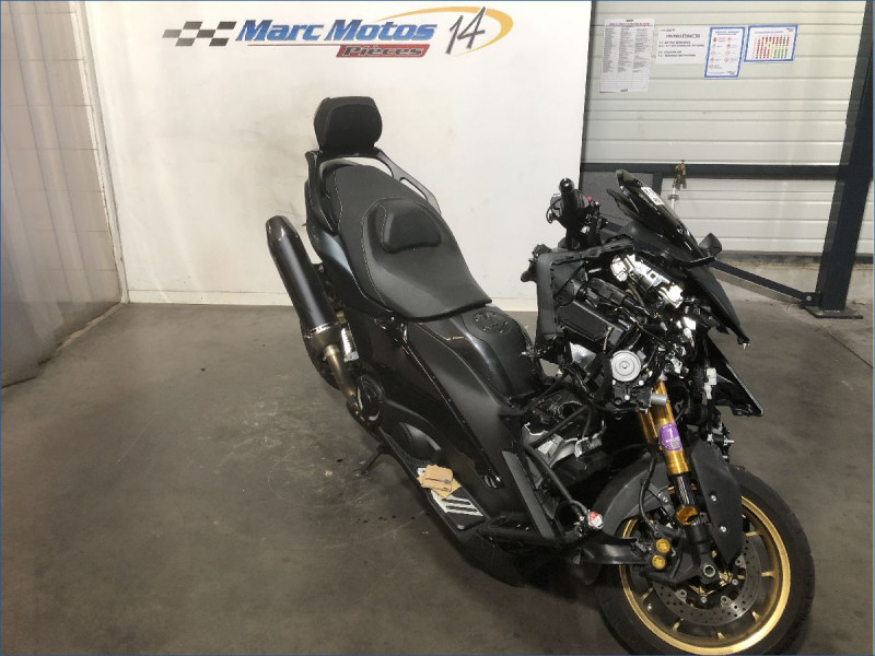 YAMAHA 560 TMAX 